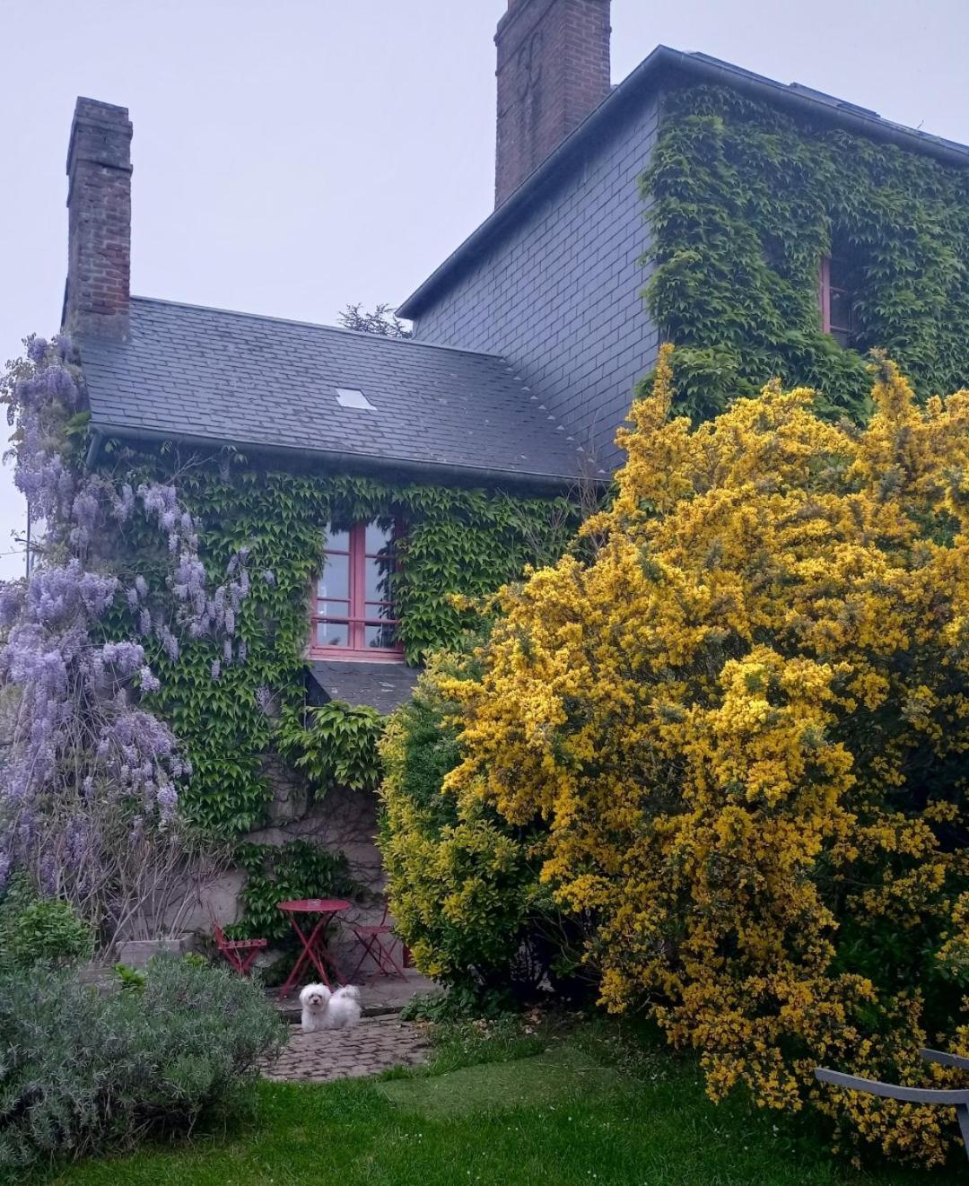 Les Chambres D'Hotes Le Val D'Honfleur Équemauville Екстериор снимка